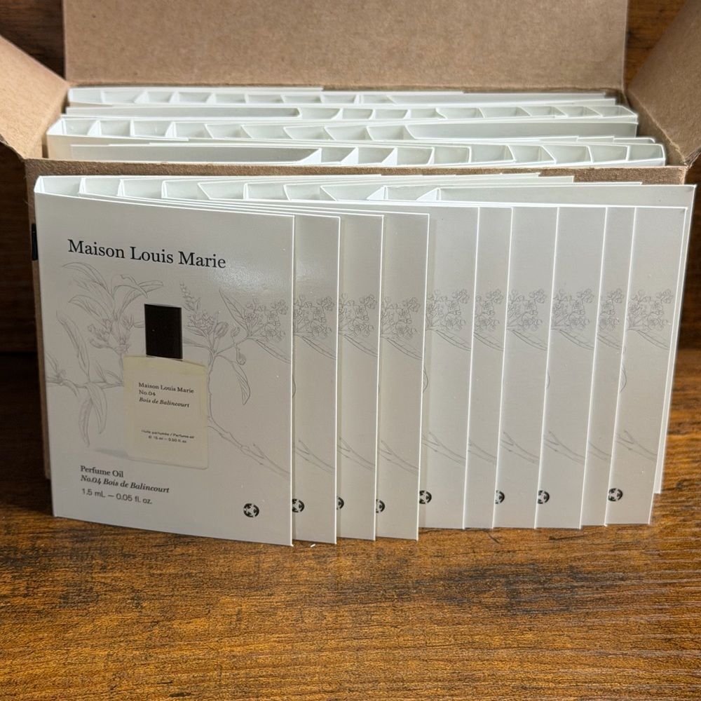 🌿 Maison Louis Marie No.04 Bois de Balincourt Perfume Oil Sample Set, Lot of 50 - Picture 2 of 14